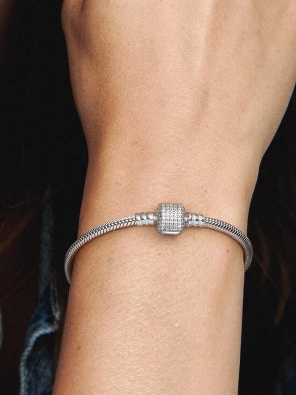 Pandora  with Pave Clasp snake chain bracelet